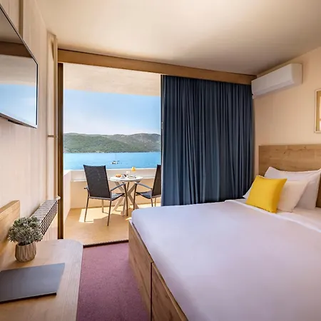 Arkada スタリー・グラード