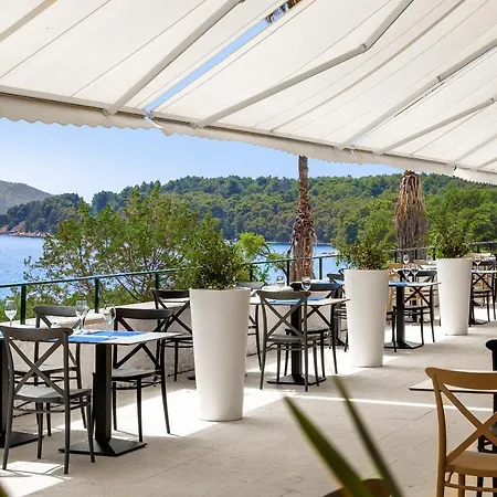 Arkada 2* Stari Grad (Hvar)