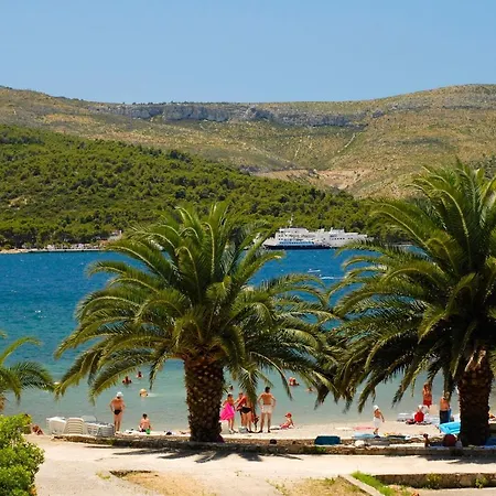 Arkada 2* Stari Grad (Hvar)